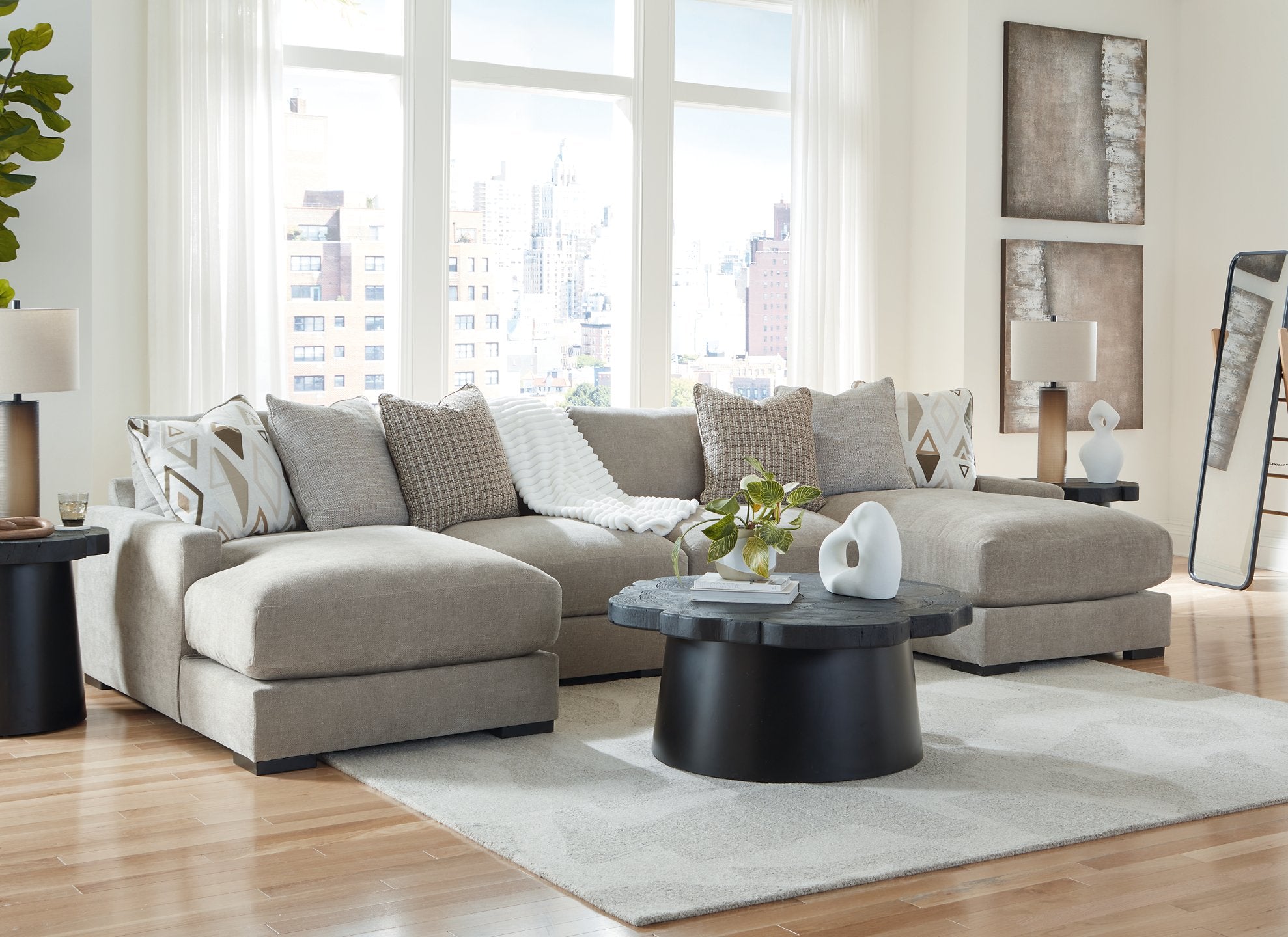 Aslan Court Sofa Pit Sectional