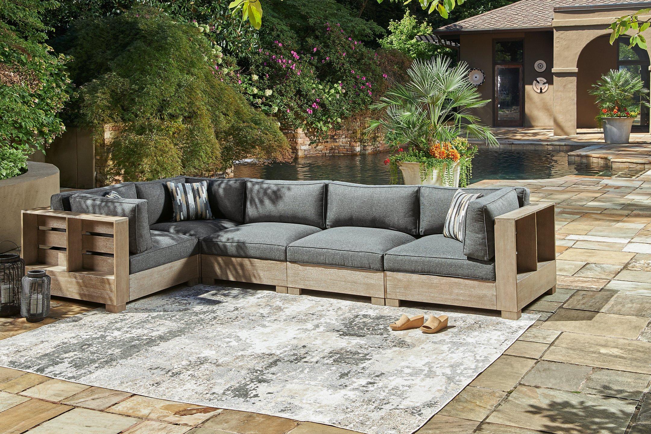 Citrine Park Outdoor Sectional