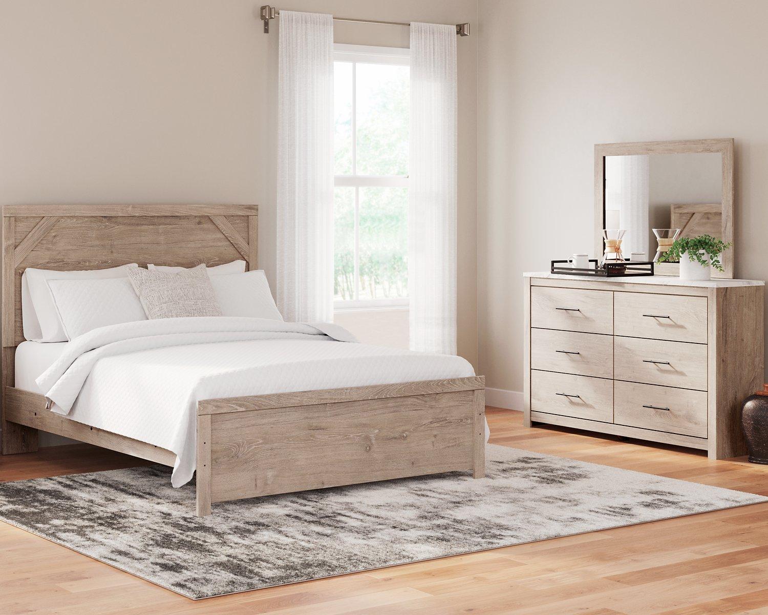 Senniberg Bedroom Set