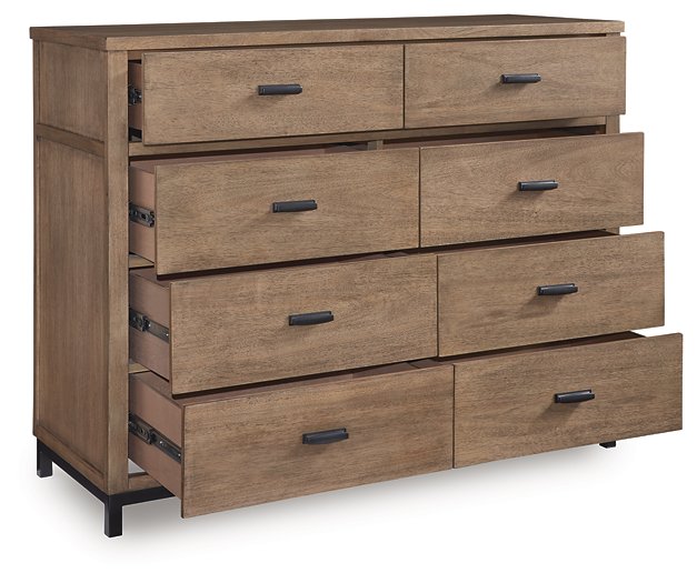 Tomtyn Dresser